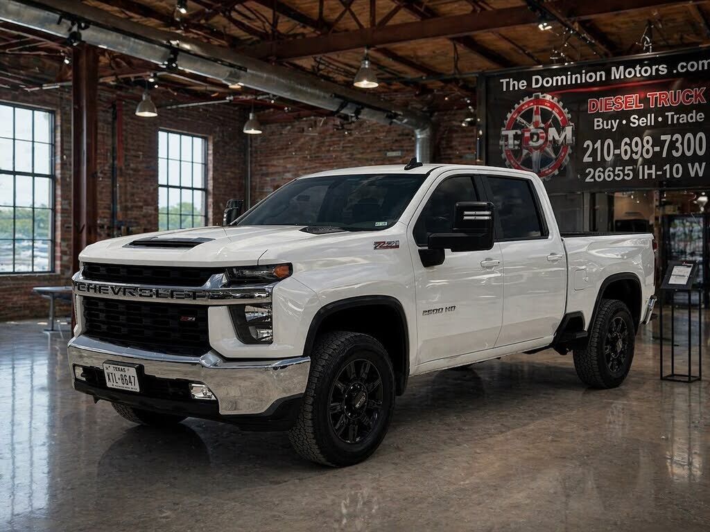 2023 CHEVROLET Silverado HD