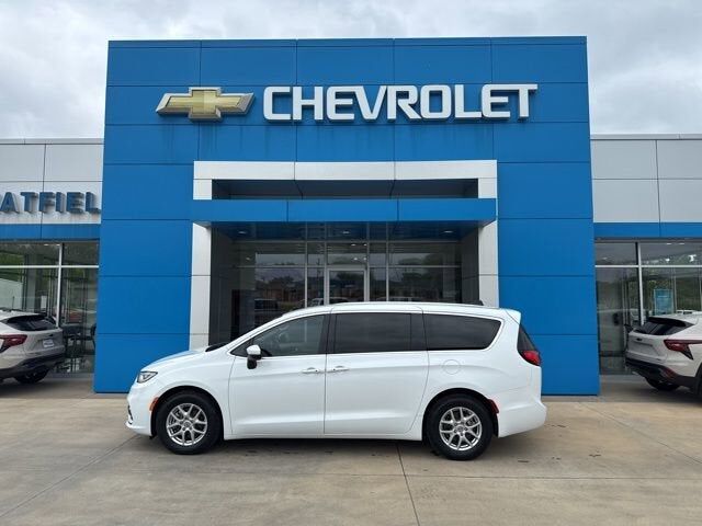 2023 CHRYSLER Pacifica