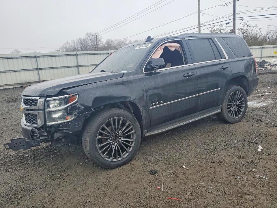 2017 CHEVROLET Tahoe