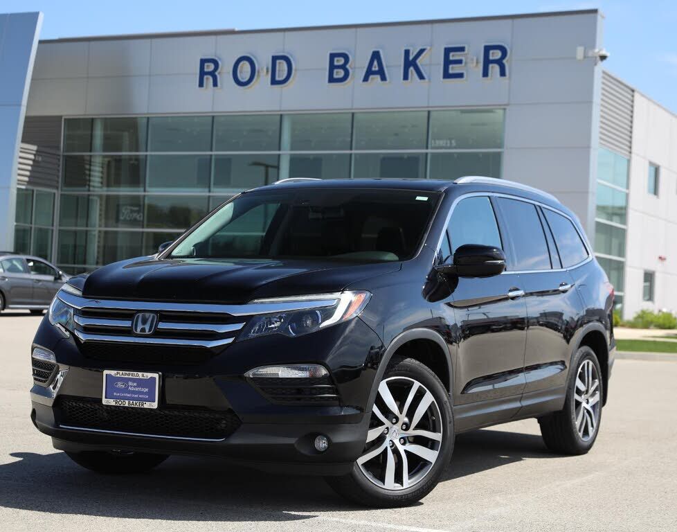 2017 HONDA Pilot