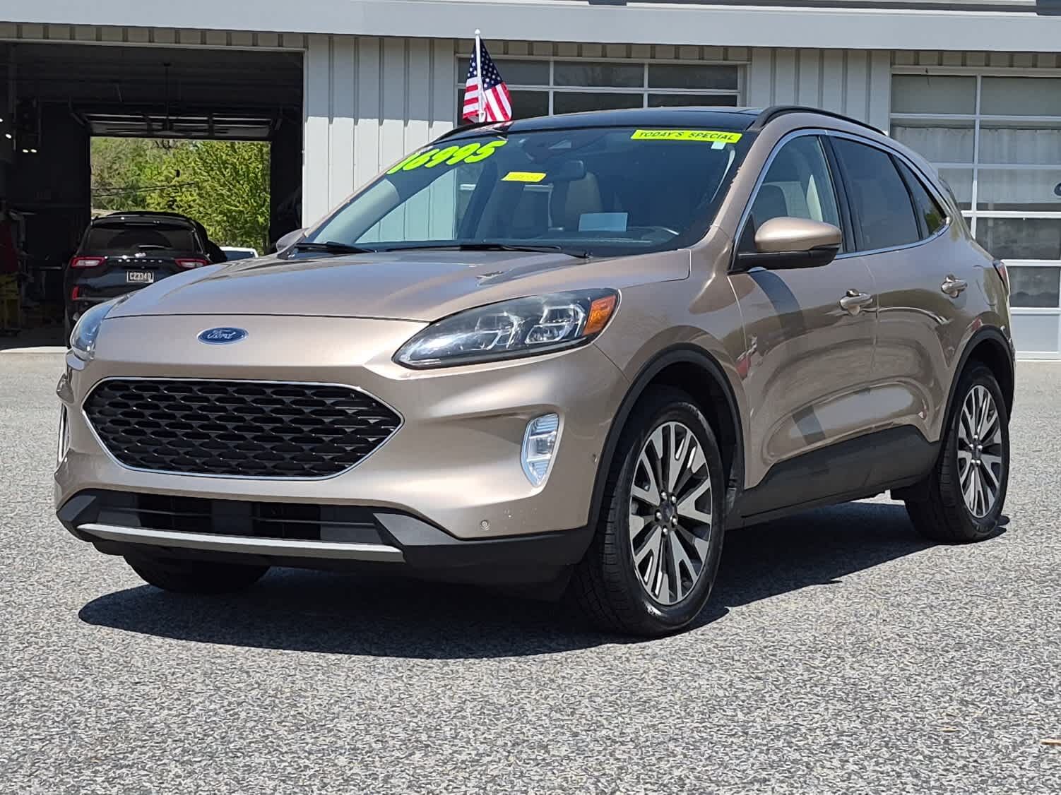 2020 FORD Escape