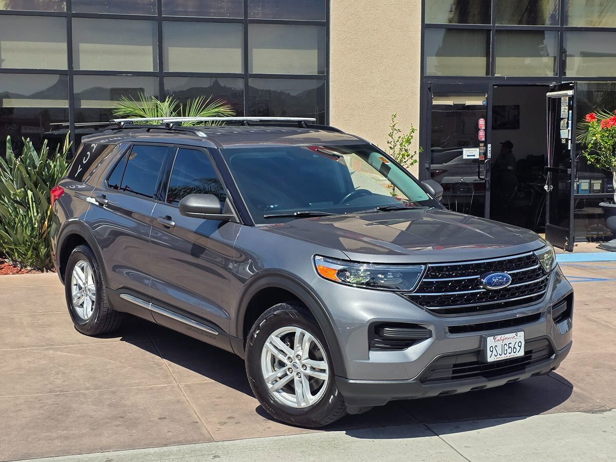 2021 FORD Explorer