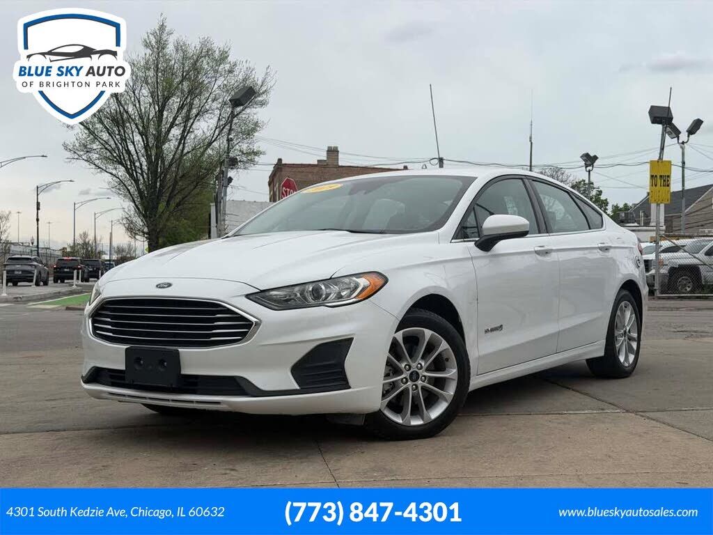 2019 FORD Fusion