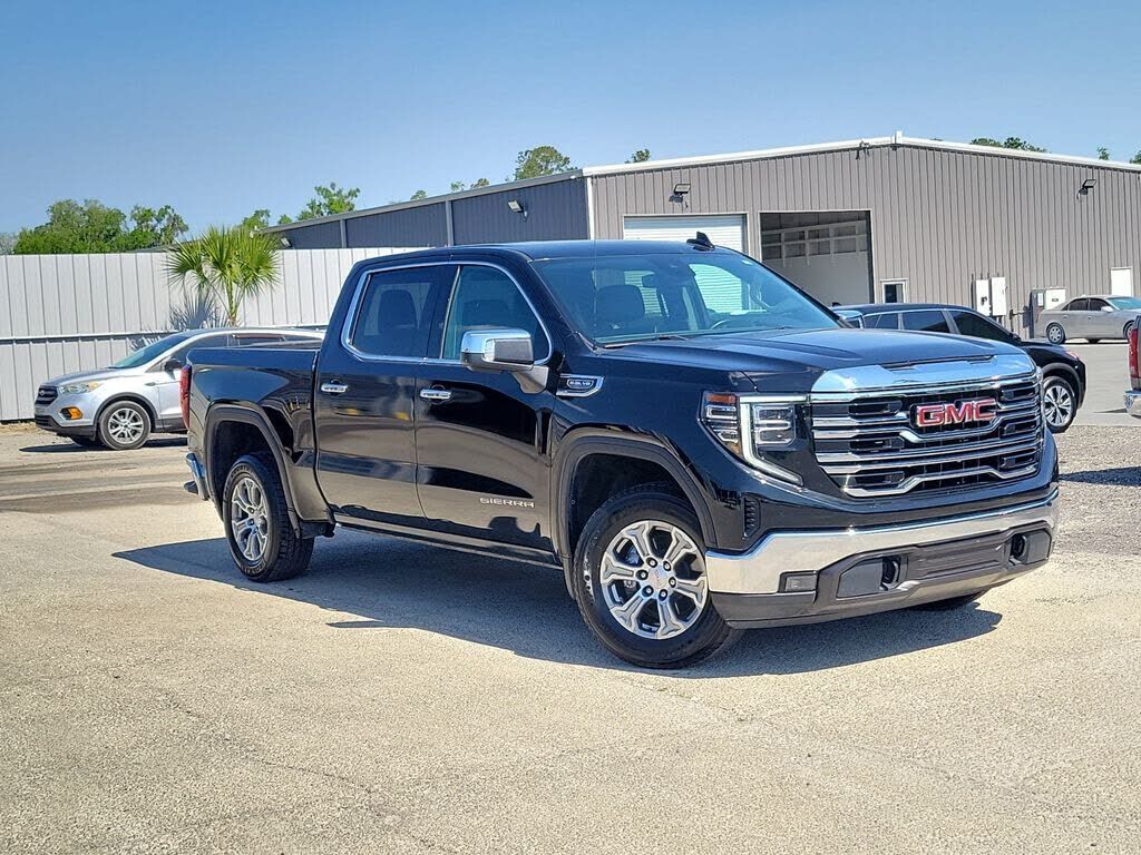 2024 GMC Sierra