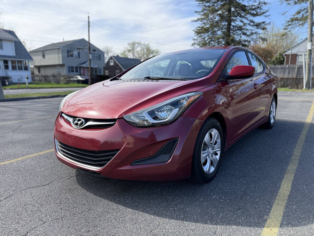 2016 HYUNDAI Elantra