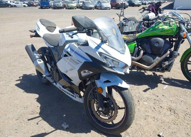 2023 KAWASAKI Ninja