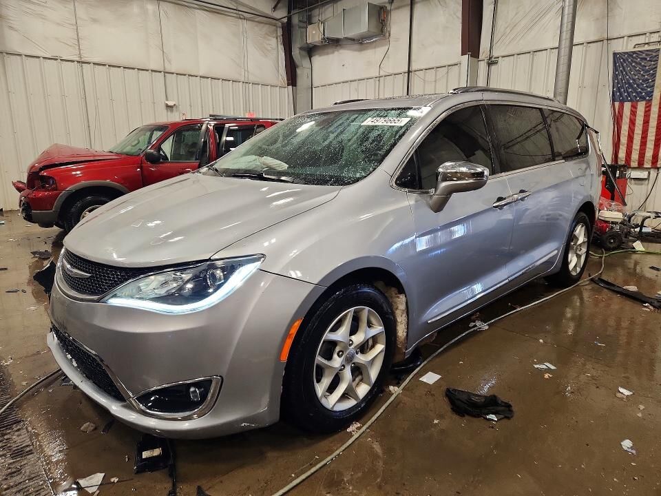 2020 CHRYSLER Pacifica