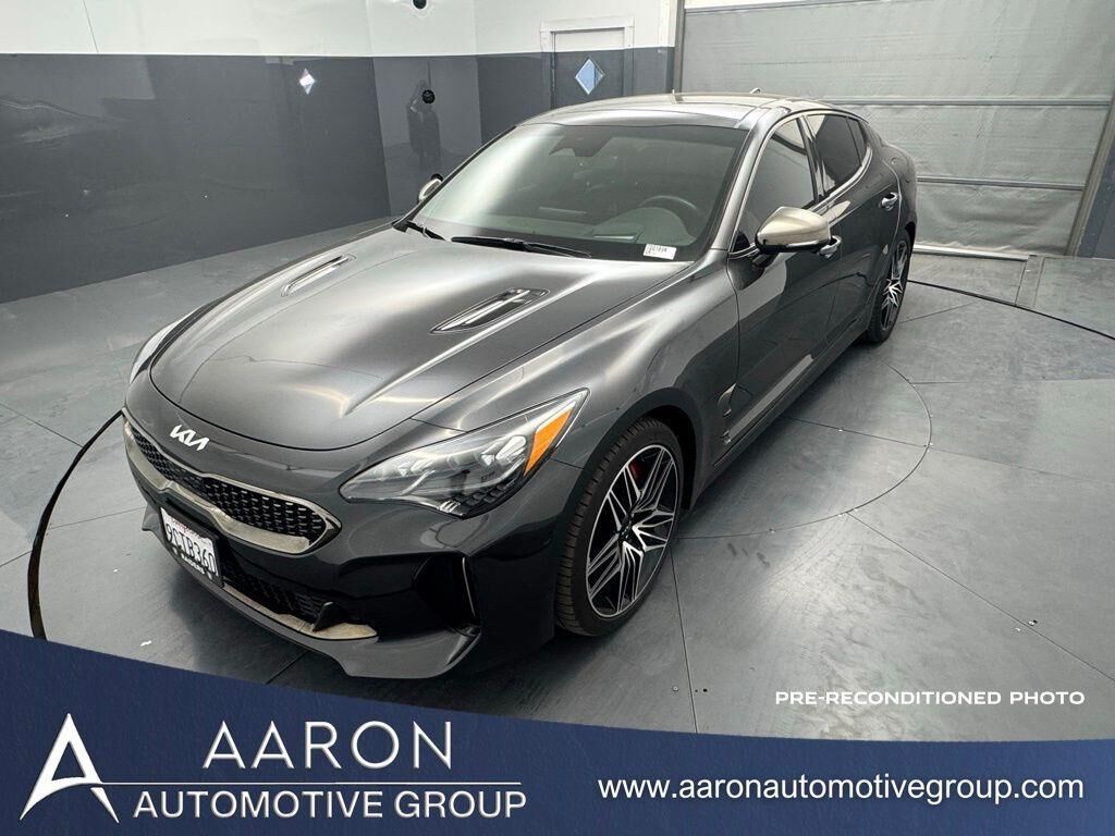 2023 KIA Stinger