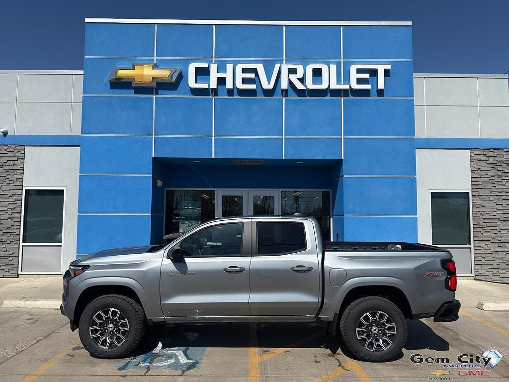 2026 CHEVROLET Colorado