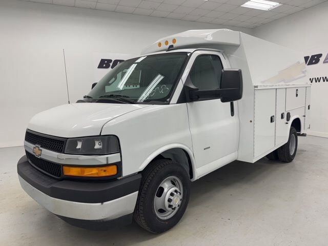 2026 CHEVROLET Express