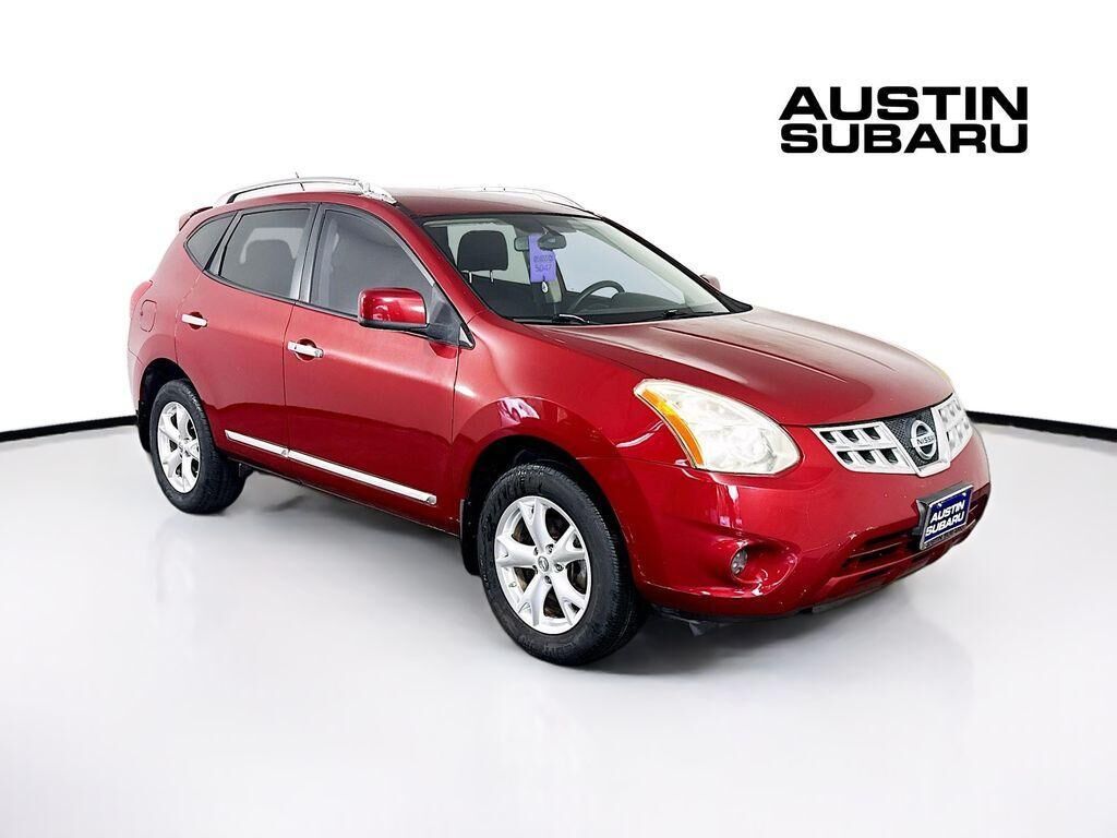 2011 NISSAN Rogue