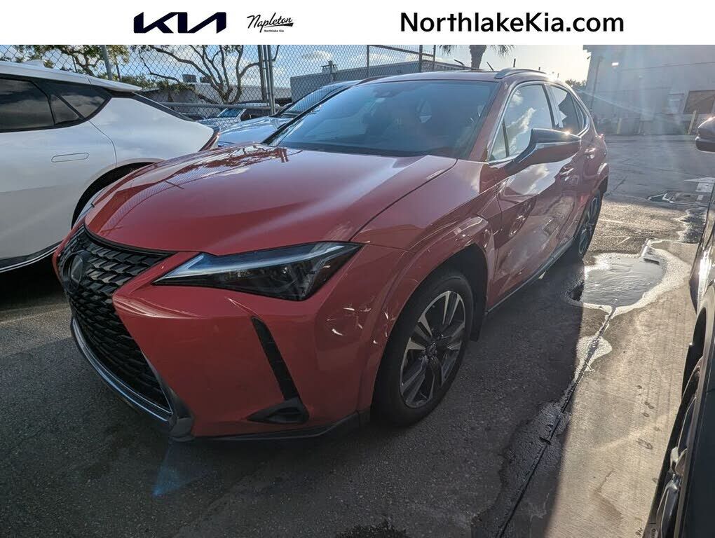 2024 LEXUS UX