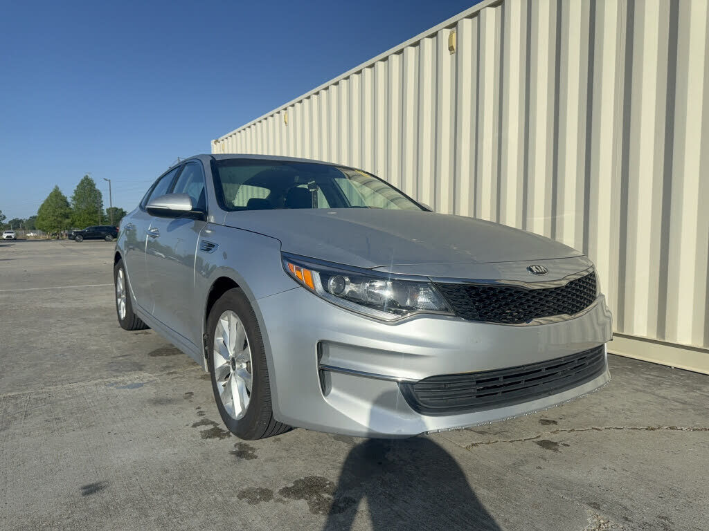 2017 KIA Optima