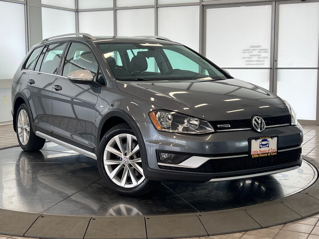 2017 VOLKSWAGEN Golf Alltrack