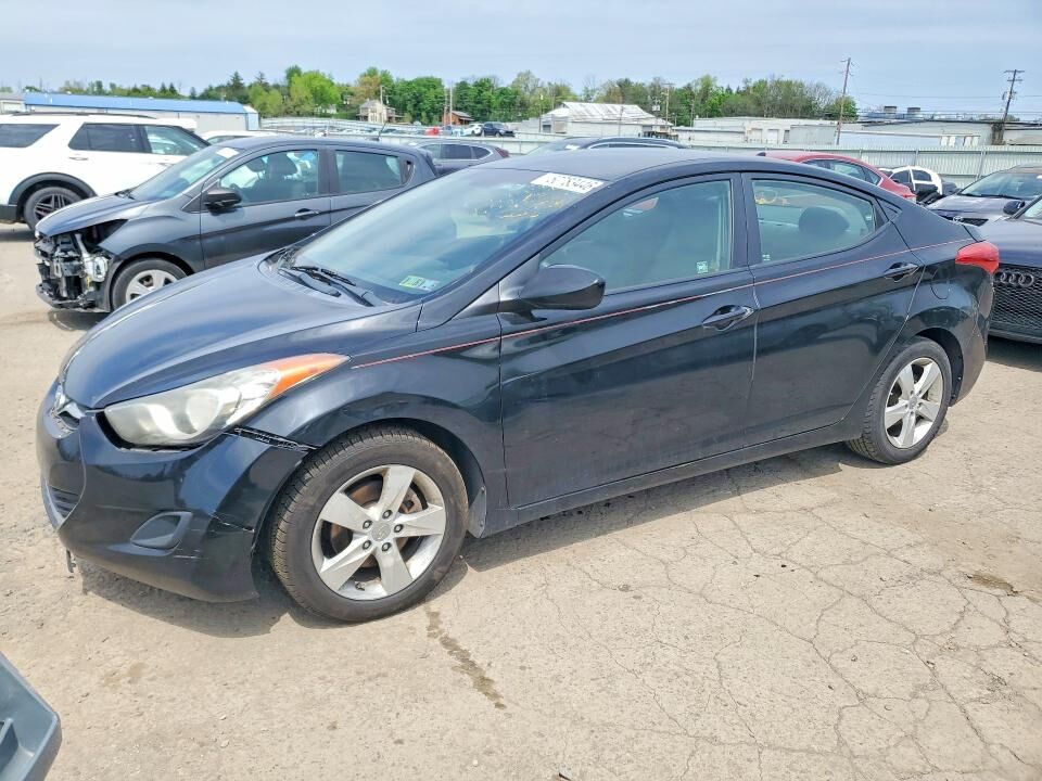 2011 HYUNDAI Elantra