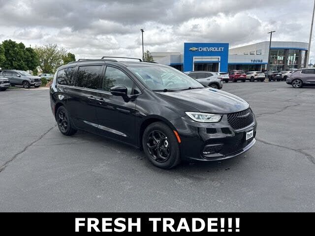 2024 CHRYSLER Pacifica