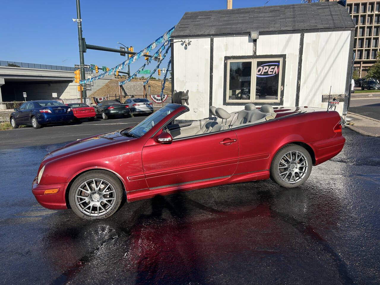 2000 MERCEDES-BENZ CLK-Class