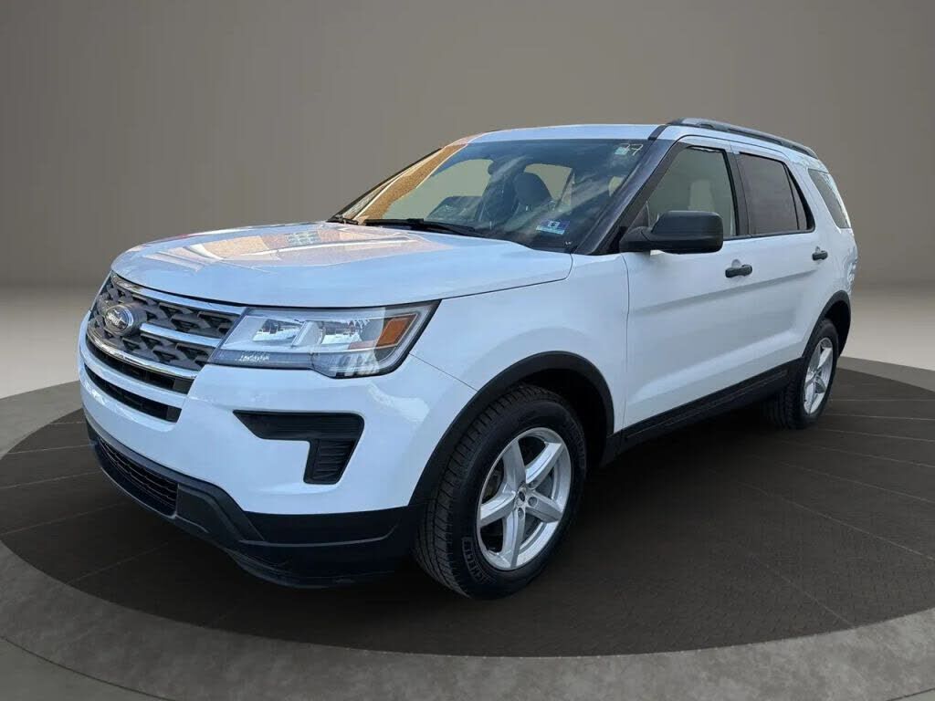 2018 FORD Explorer