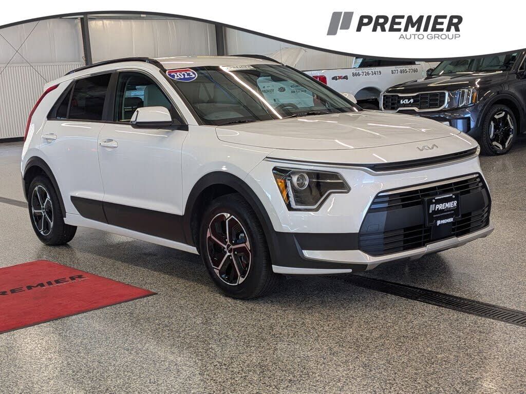 2023 KIA Niro