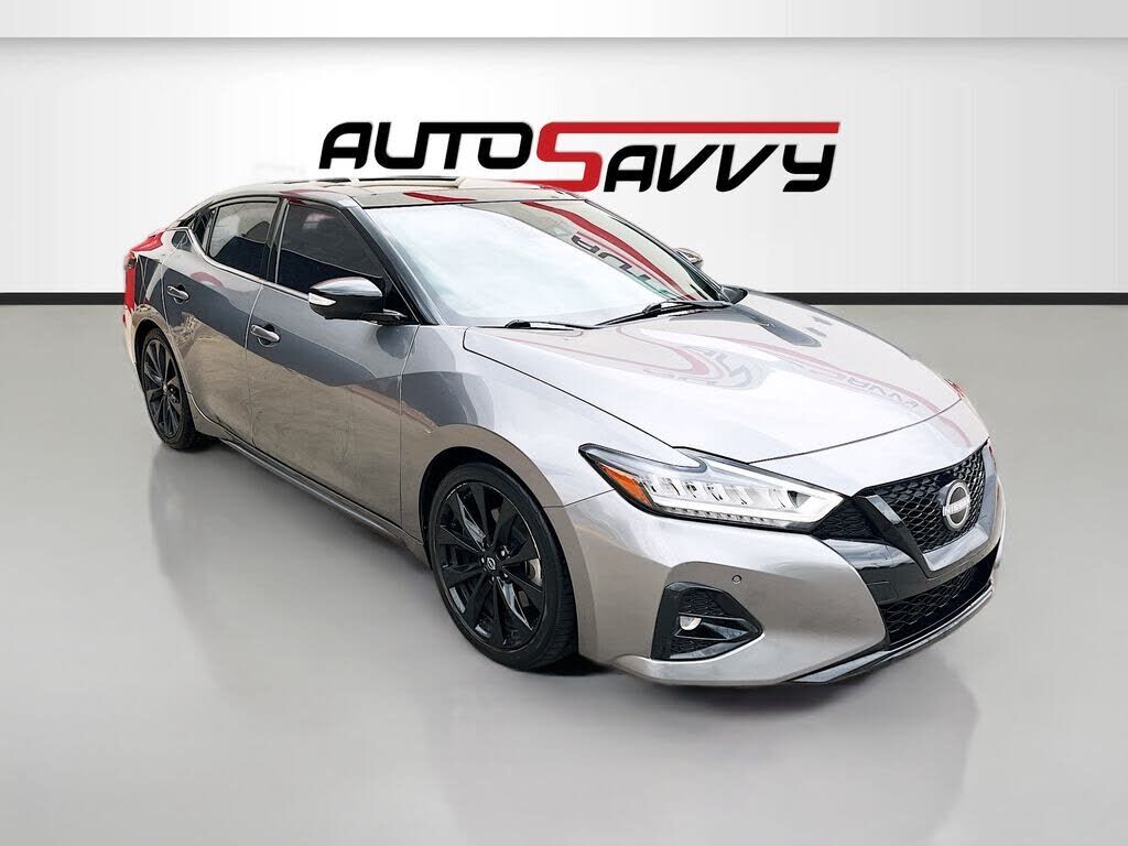 2023 NISSAN Maxima