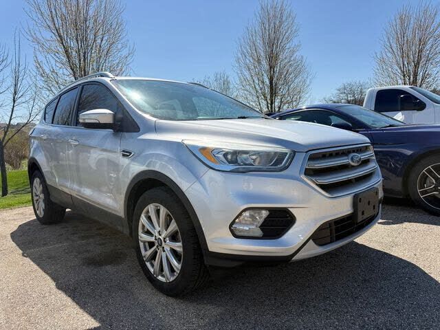 2017 FORD Escape