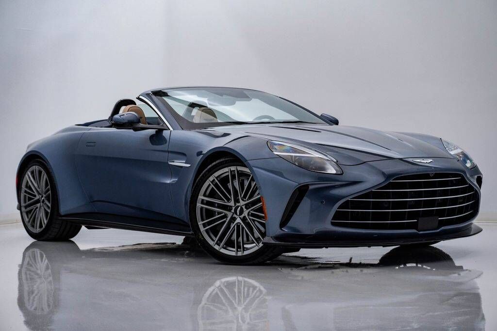 2026 ASTON MARTIN Vantage