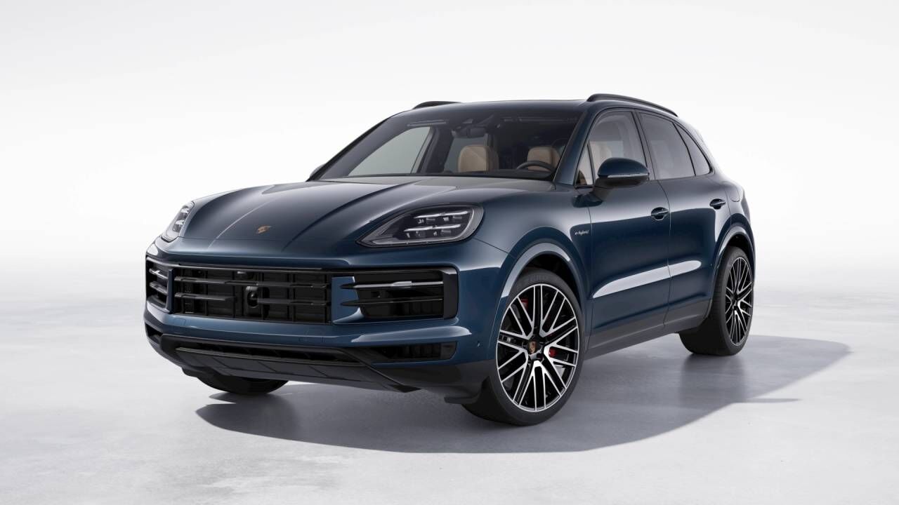 2026 PORSCHE Cayenne