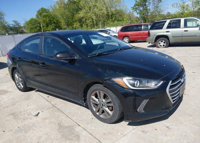 2017 HYUNDAI Elantra