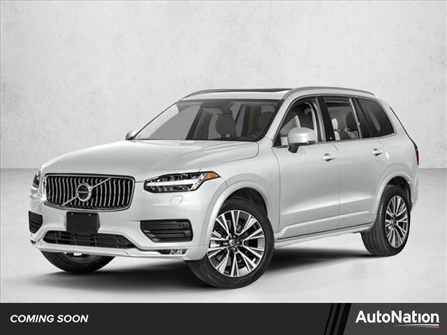 2022 VOLVO XC90
