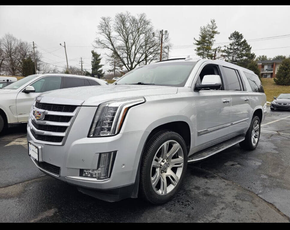 2018 CADILLAC Escalade ESV