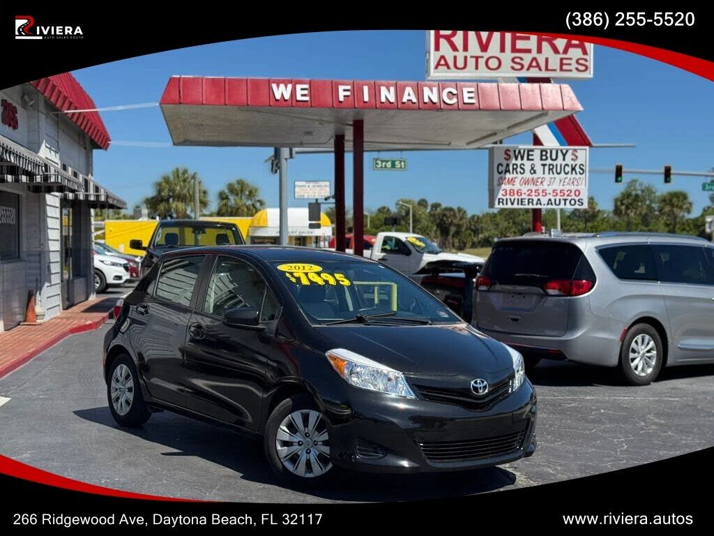 2012 TOYOTA Yaris
