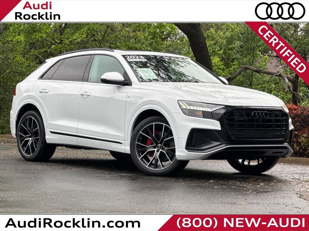 2023 AUDI Q8