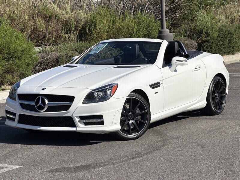 2014 MERCEDES-BENZ SLK-Class