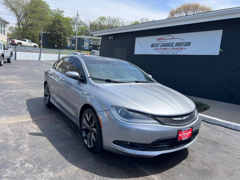 2016 CHRYSLER 200