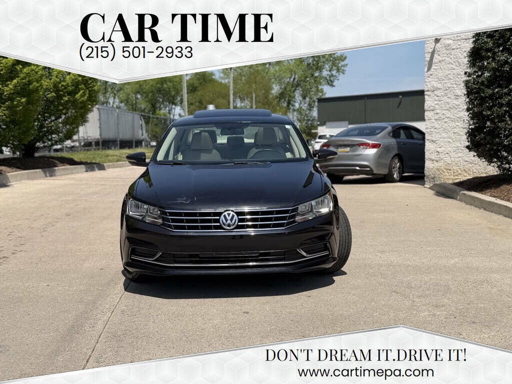2017 VOLKSWAGEN Passat