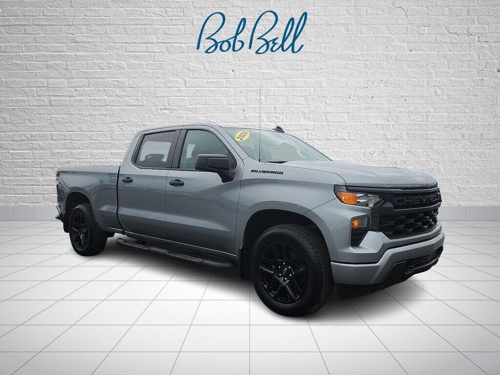 2024 CHEVROLET Silverado