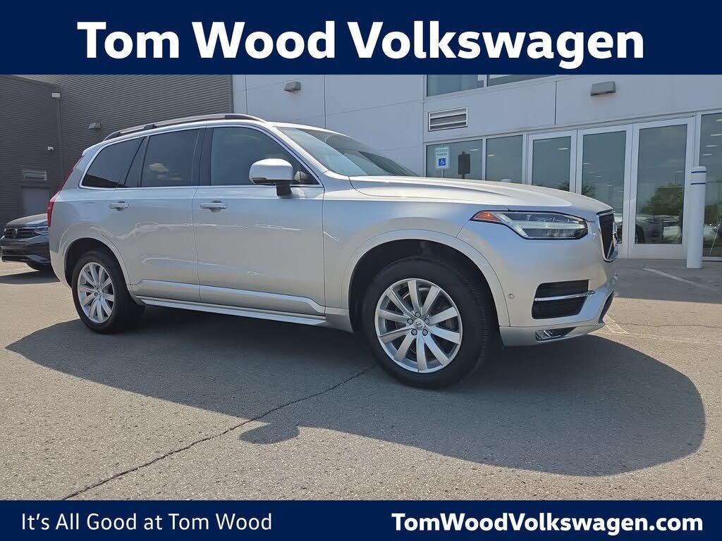 2018 VOLVO XC90