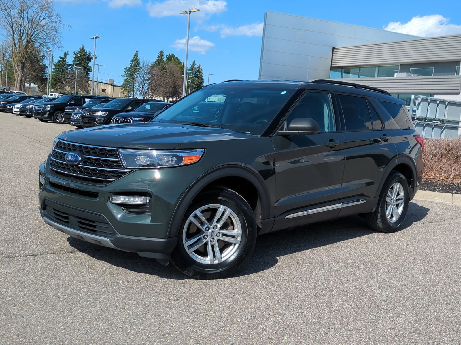 2023 FORD Explorer