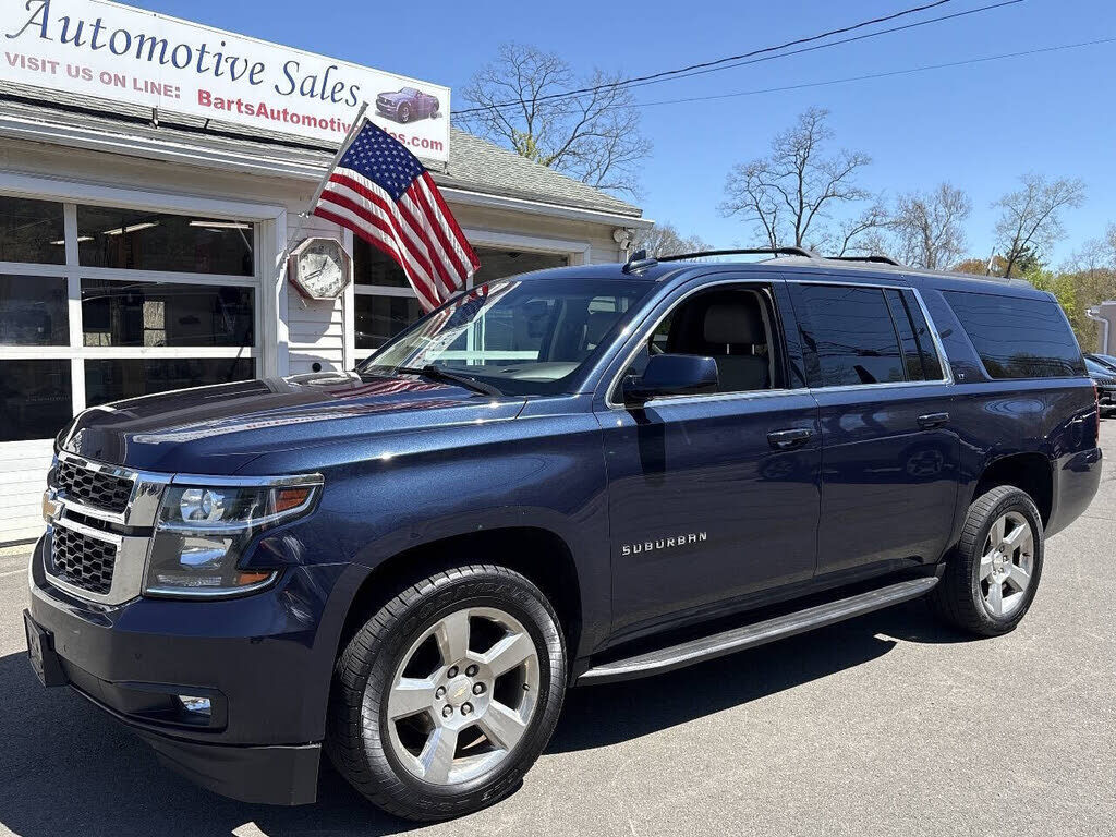 2018 CHEVROLET Suburban