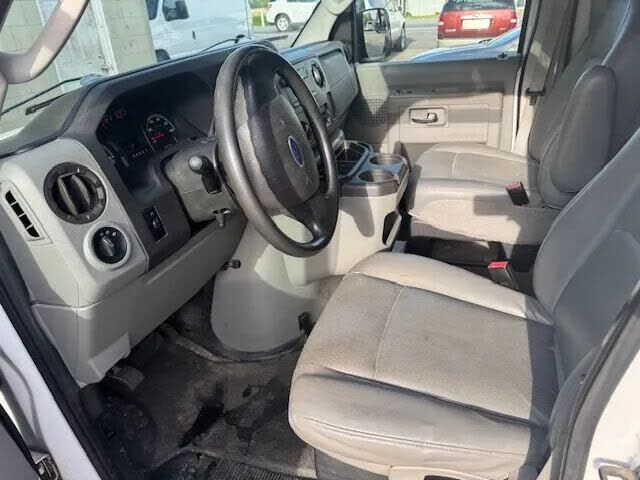 2010 FORD E-150