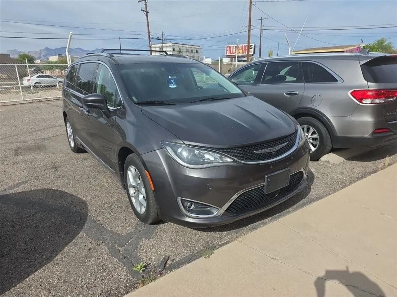2017 CHRYSLER Pacifica