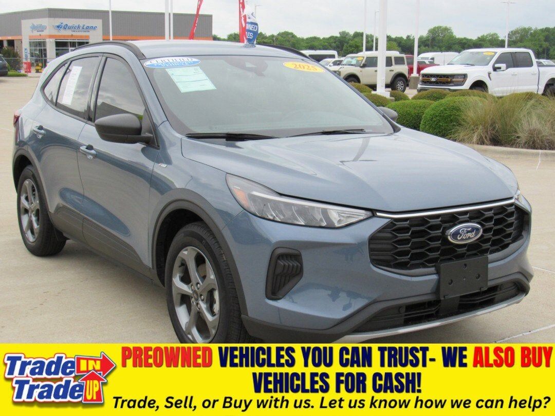 2025 FORD Escape