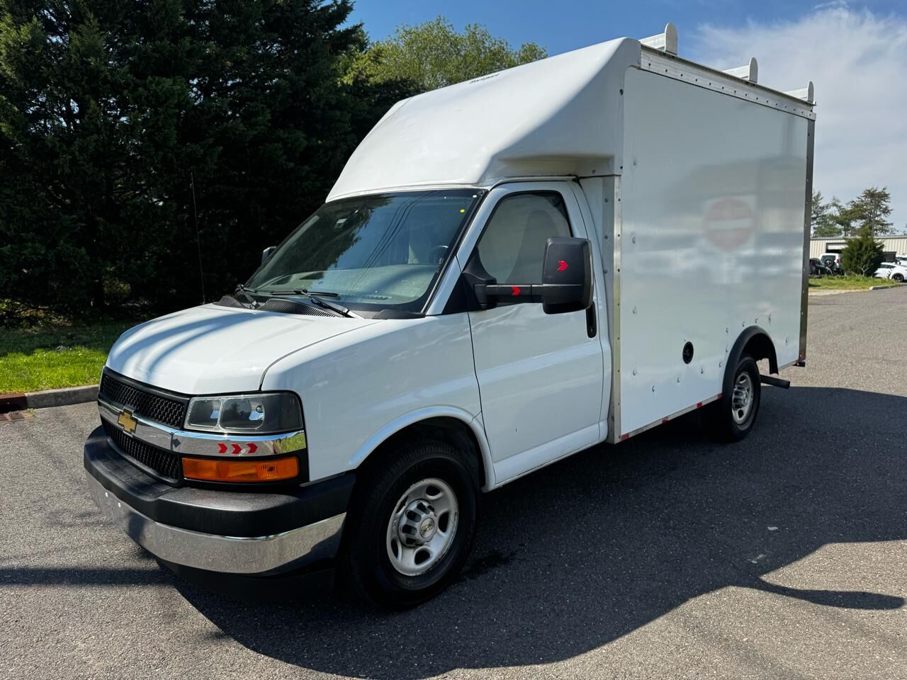 2022 CHEVROLET Express