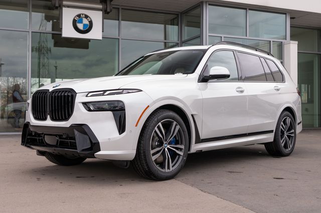 2026 BMW X7