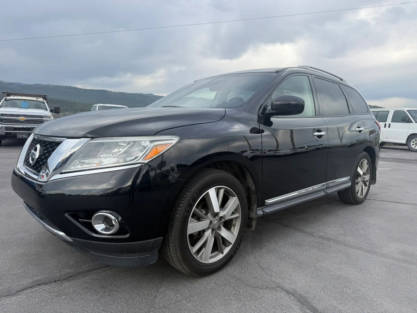 2015 NISSAN Pathfinder