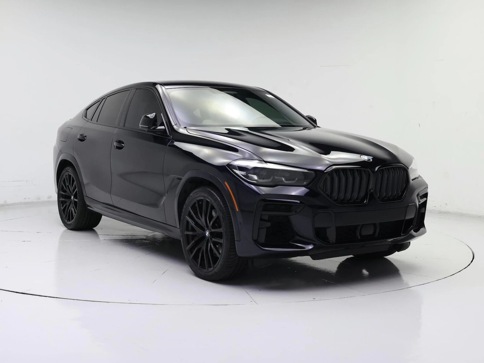 2023 BMW X6