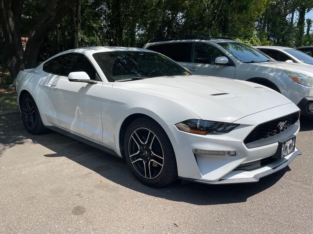 2020 FORD Mustang