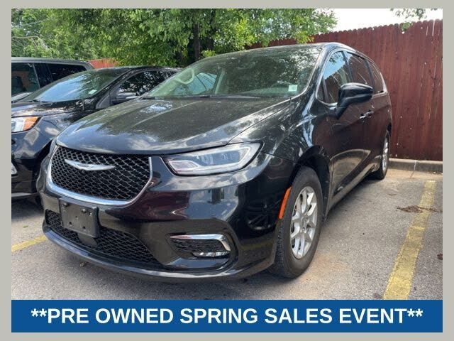 2023 CHRYSLER Pacifica