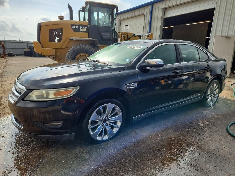 2010 FORD Taurus