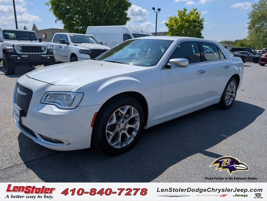 2016 CHRYSLER 300